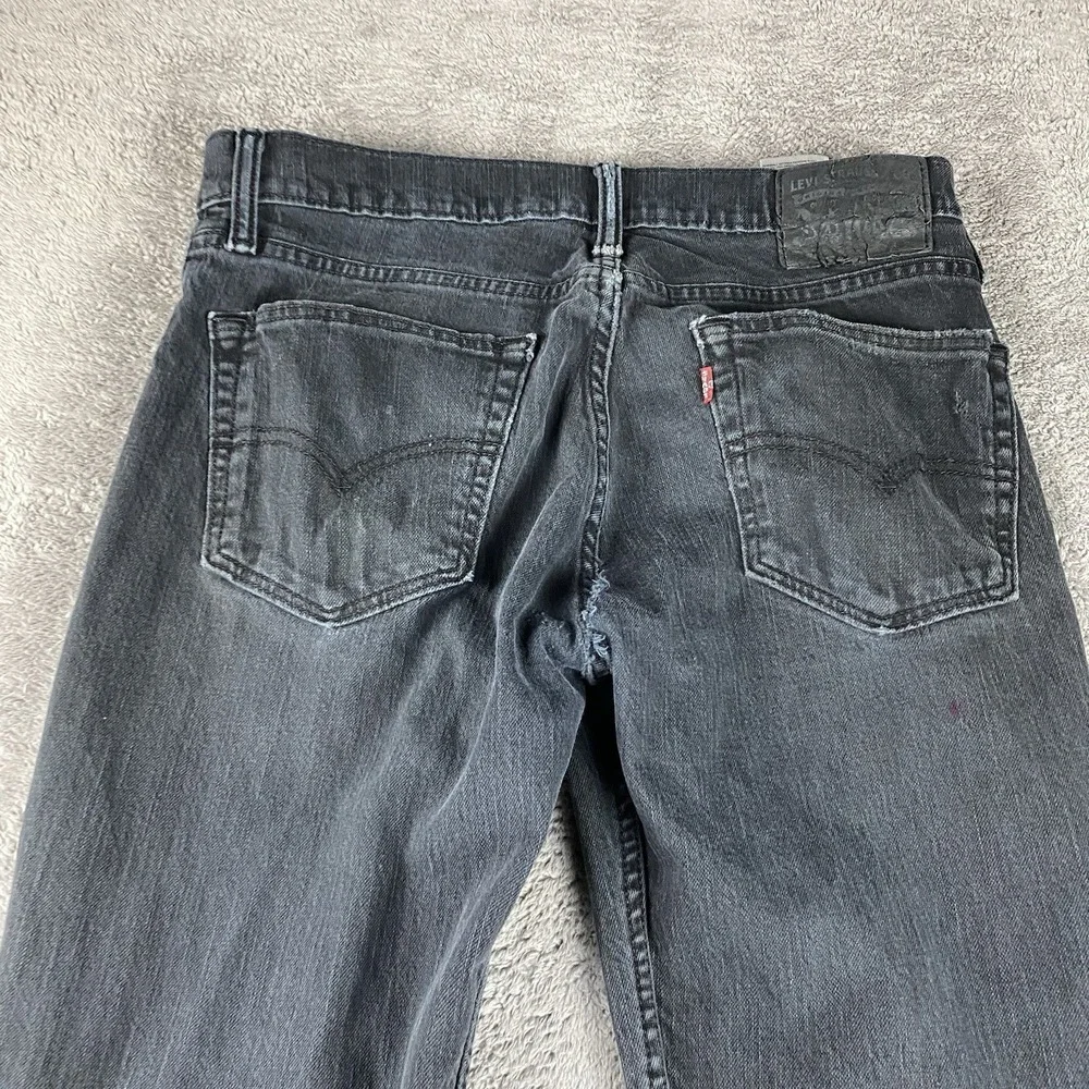 Levis stains between stored
